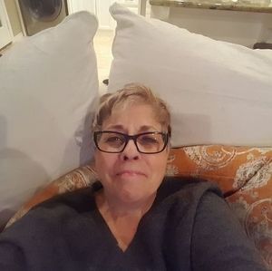 Meet your Posher, Sharon